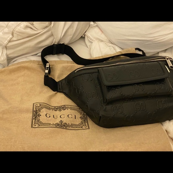 Black Gucci large Fanny pack mint condition - Picture 4 of 7